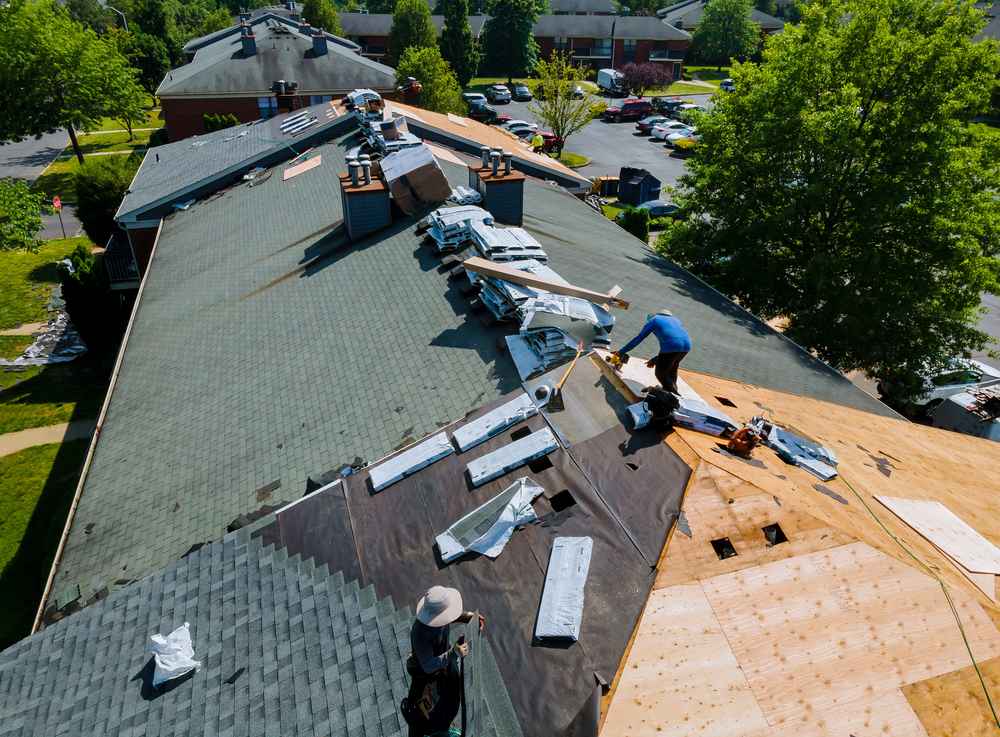 trusted roof replacement expert in Effingham IL