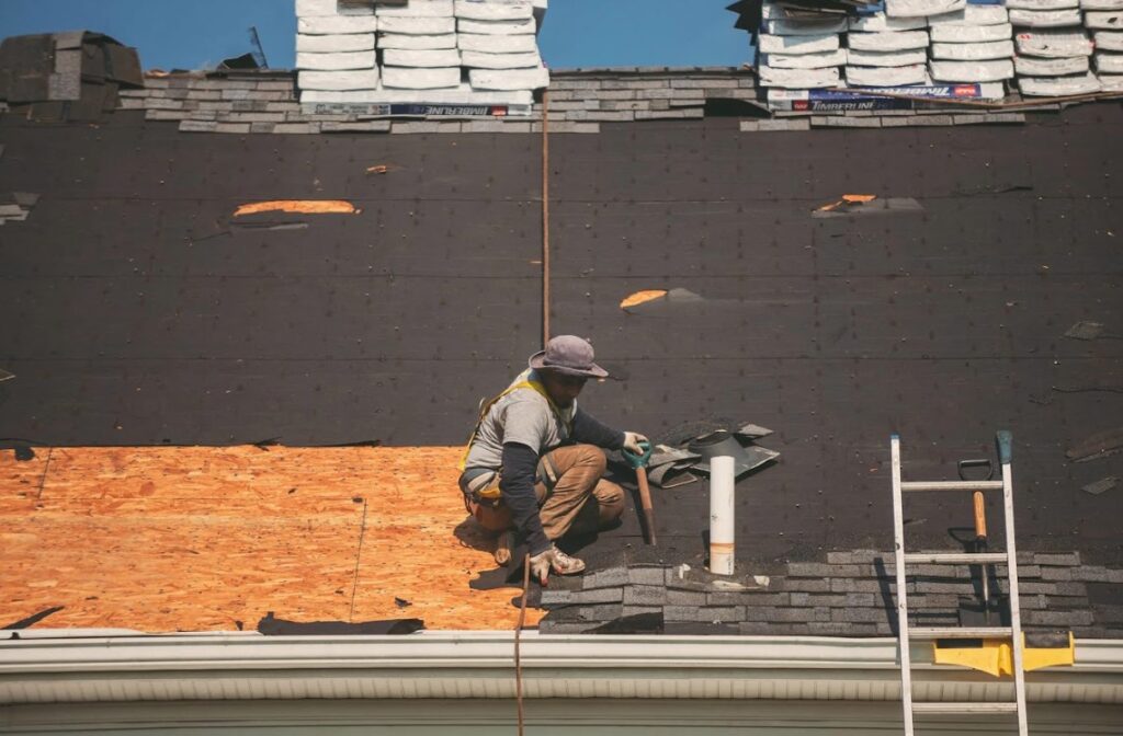 winter roof replacement in Illinois