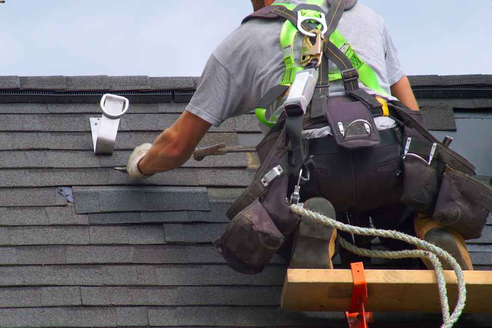 Trusted Roof Repair Expert in Springfield